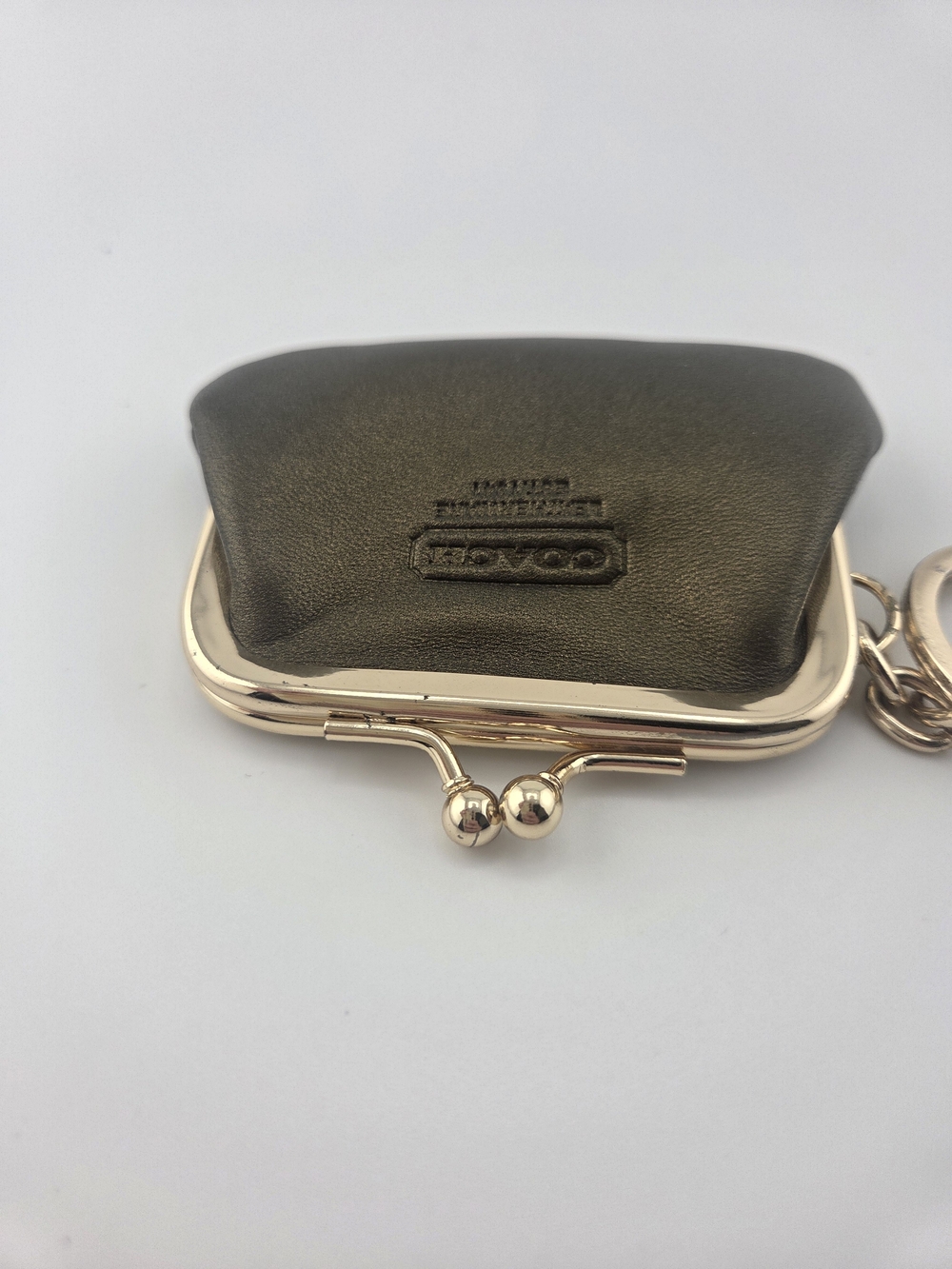 Coach Vintage Metallic Bronze Leather Kiss-Lock Keychain Coin Purse Charm - Picture 7 of 7